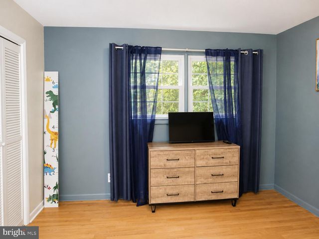 3868 KAHLER RD, White Plains, MD 20695
