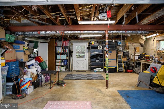 3868 KAHLER RD, White Plains, MD 20695