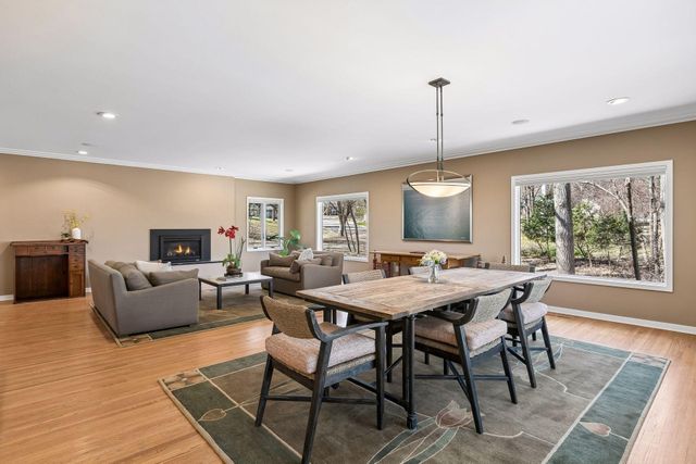 590 Montcalm Place, Saint Paul, MN 55116