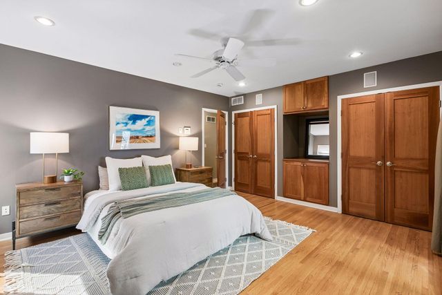 590 Montcalm Place, Saint Paul, MN 55116