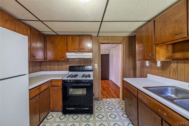 11-13 Baker Avenue, Auburn, NY 13021