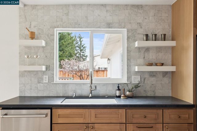 3085 Avellano Drive, Walnut Creek, CA 94598