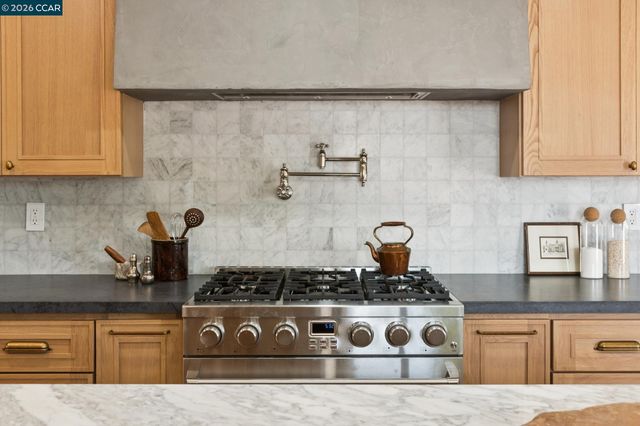 3085 Avellano Drive, Walnut Creek, CA 94598