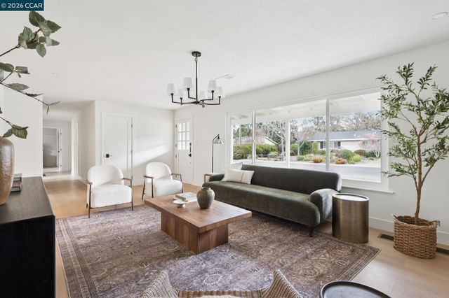 3085 Avellano Drive, Walnut Creek, CA 94598