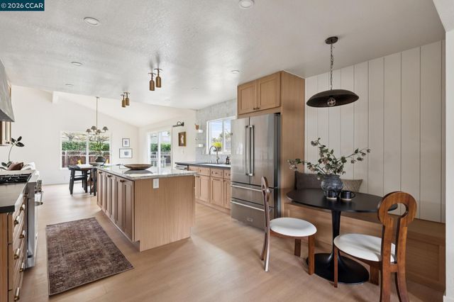 3085 Avellano Drive, Walnut Creek, CA 94598