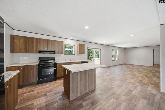 212 Paula Court, Gaston, SC 29053