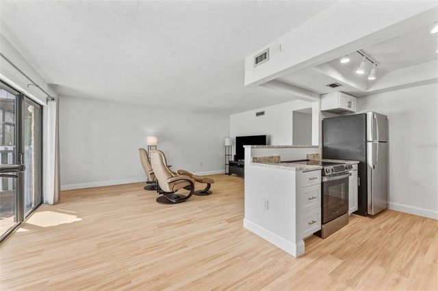 11409 8TH STREET N 1503, St Petersburg, FL 33716