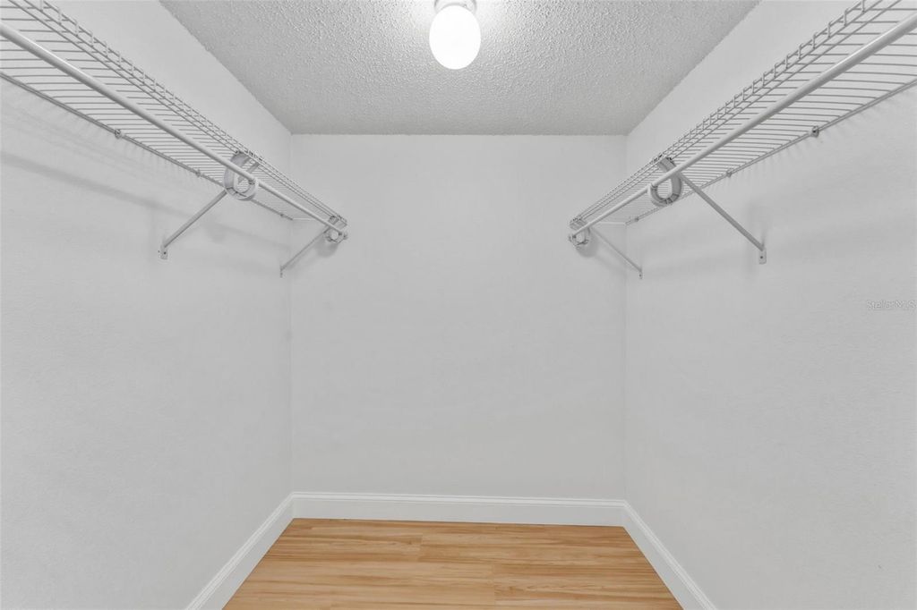 Image 17 of property listing at 11409 8TH STREET N 1503, St Petersburg, FL 33716