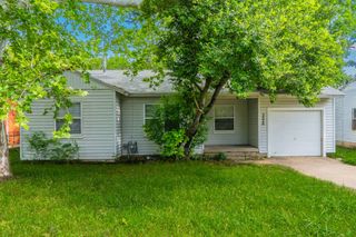 2526 Rolinda Drive, Dallas, TX 75211