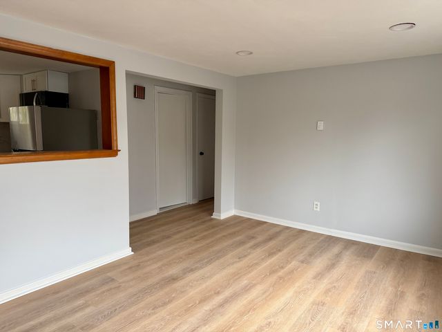 164 Sycamore Street 1R, Bristol, CT 06010