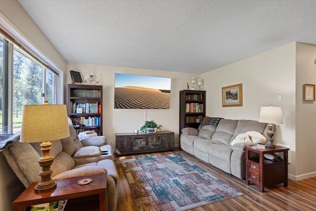 207 Eagle Dr, Chewelah, WA 99109