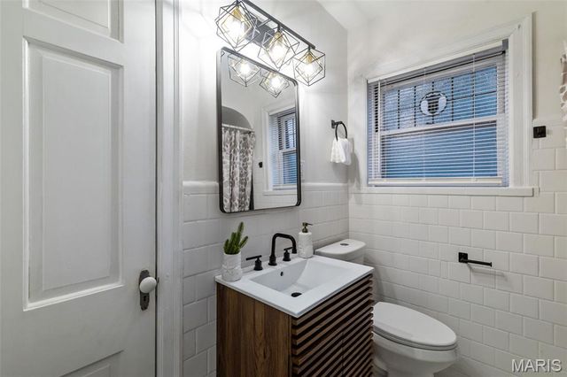 1418 Anna Avenue, St Louis, MO 63130