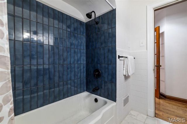 1418 Anna Avenue, St Louis, MO 63130