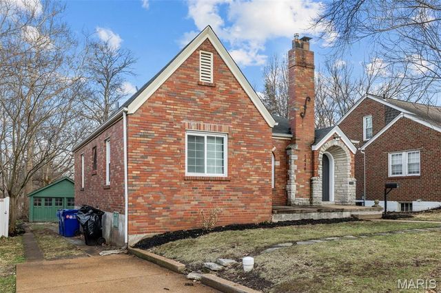 1418 Anna Avenue, St Louis, MO 63130