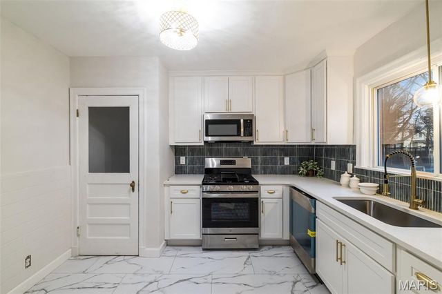 1418 Anna Avenue, St Louis, MO 63130