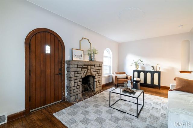 1418 Anna Avenue, St Louis, MO 63130