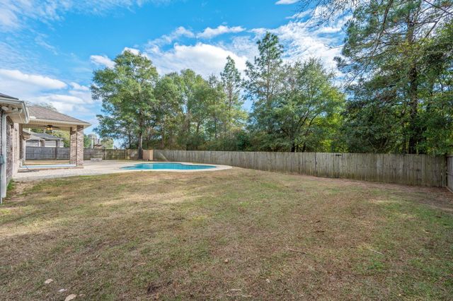 3208 Arthur Boulevard, Crestview, FL 32536