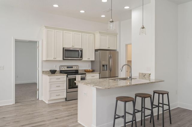 3208 Arthur Boulevard, Crestview, FL 32536