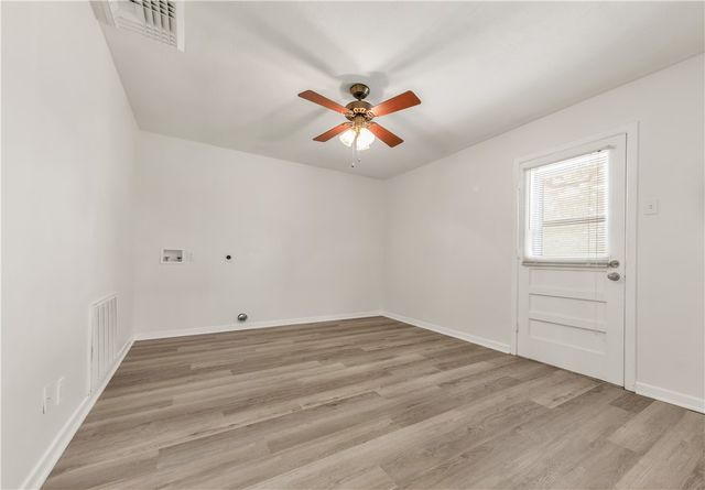 2605 Morris Lane, Bryan, TX 77802
