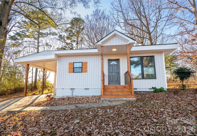 1050 Barnett Drive, Kings Mountain, NC 28086