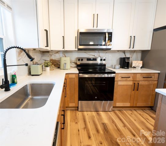 1050 Barnett Drive, Kings Mountain, NC 28086