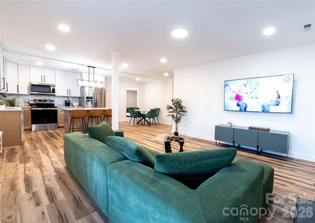 1050 Barnett Drive, Kings Mountain, NC 28086