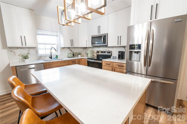 1050 Barnett Drive, Kings Mountain, NC 28086