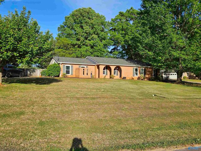 217 Constitution Drive, Meridianville, AL 35759