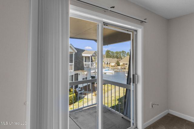 550 Post Road, 1002, Ridgeland, MS 39157