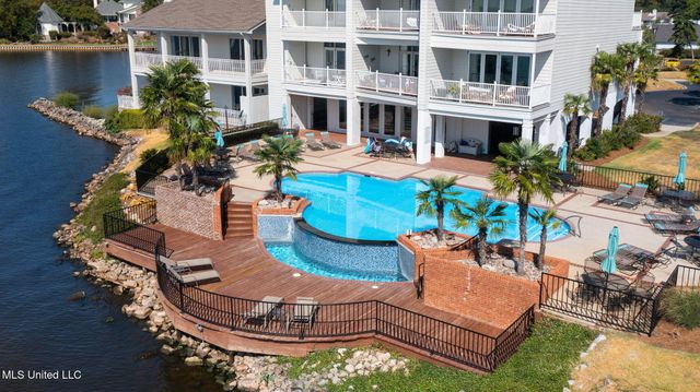 550 Post Road, 1002, Ridgeland, MS 39157