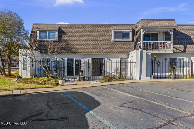 550 Post Road, 1002, Ridgeland, MS 39157