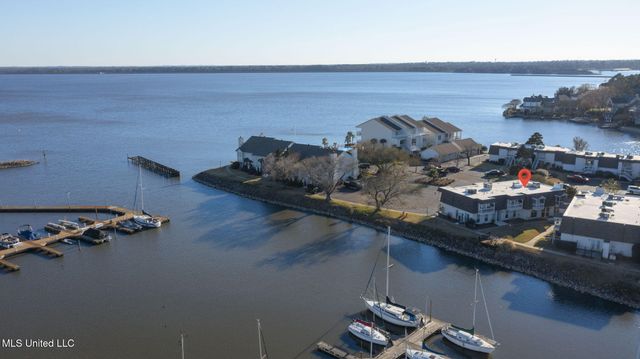 550 Post Road, 1002, Ridgeland, MS 39157