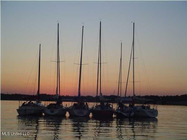 550 Post Road, 1002, Ridgeland, MS 39157