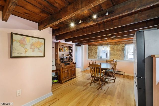 22 Kelly Pl, Stanhope Boro, NJ 07874