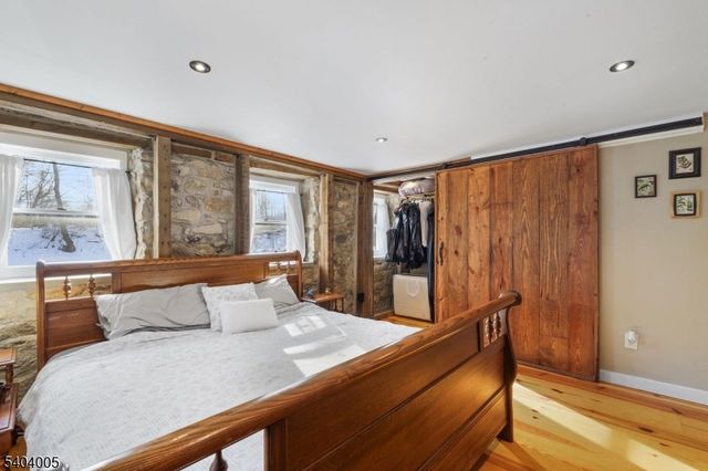 22 Kelly Pl, Stanhope Boro, NJ 07874