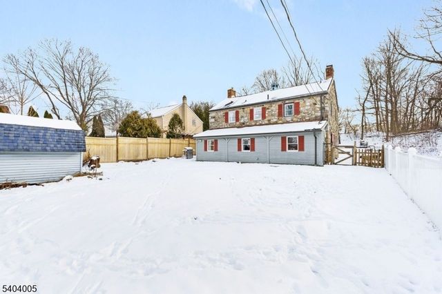 22 Kelly Pl, Stanhope Boro, NJ 07874