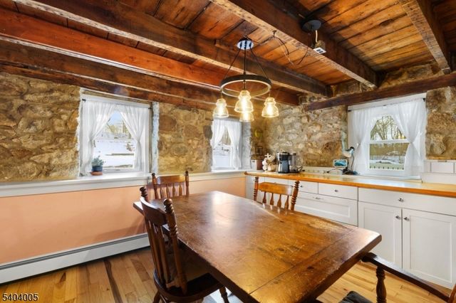 22 Kelly Pl, Stanhope Boro, NJ 07874