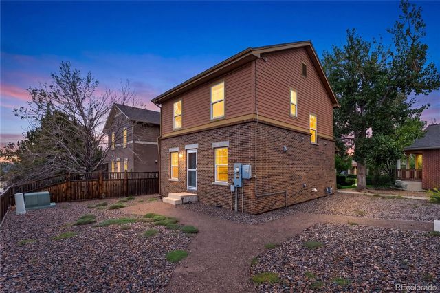 23341 E Saratoga Circle, Aurora, CO 80016