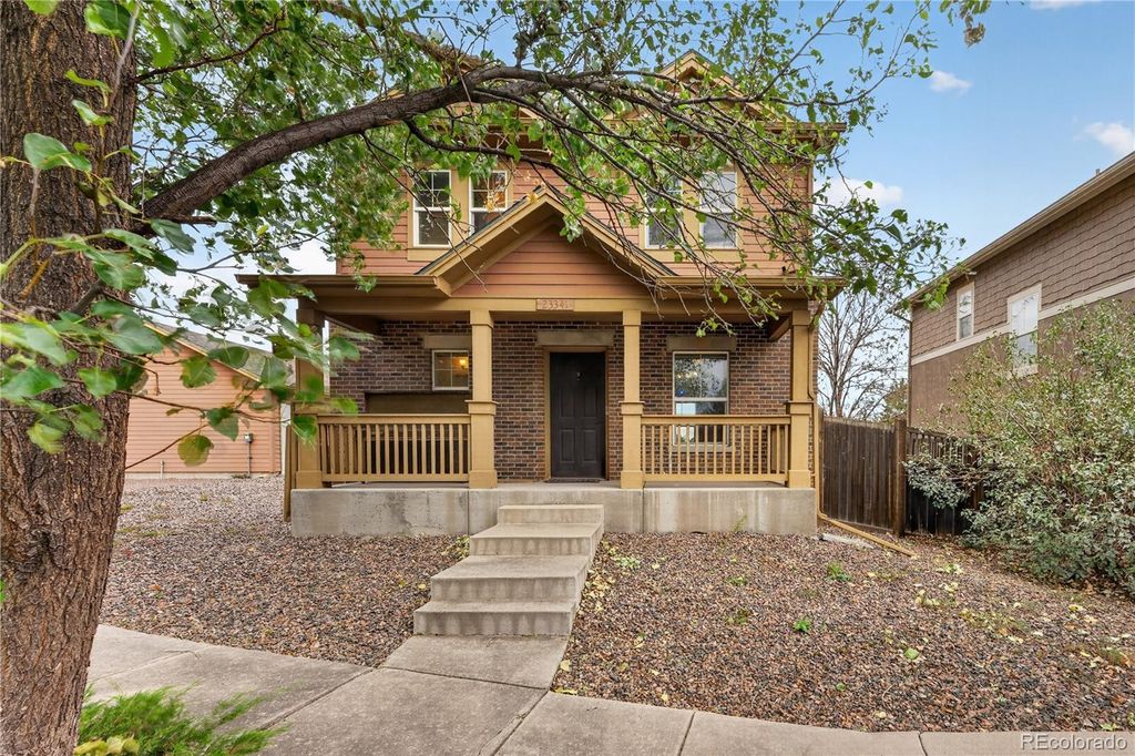 23341 E Saratoga Circle, Aurora, CO 80016