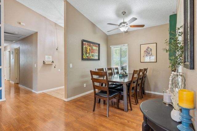 1128 N Jefferson Street, Tulare, CA 93274