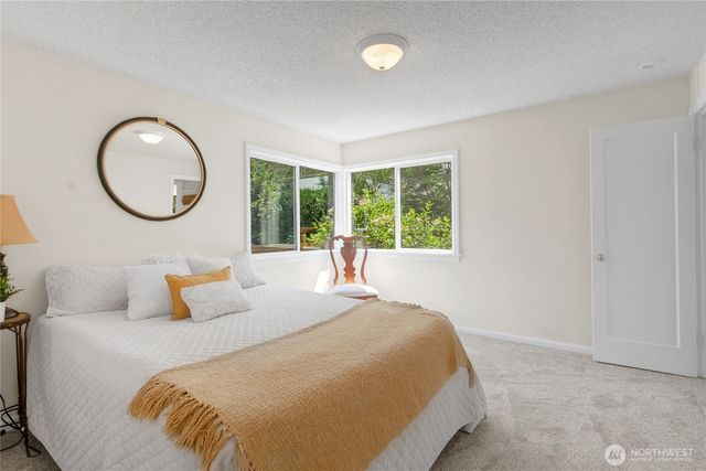 3909 SW Stevens Street, Seattle, WA 98116