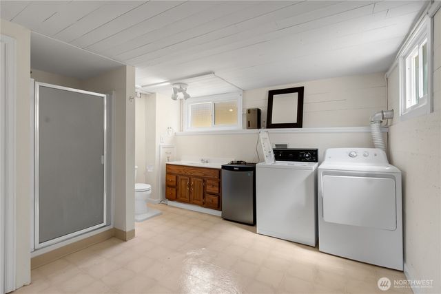 3909 SW Stevens Street, Seattle, WA 98116
