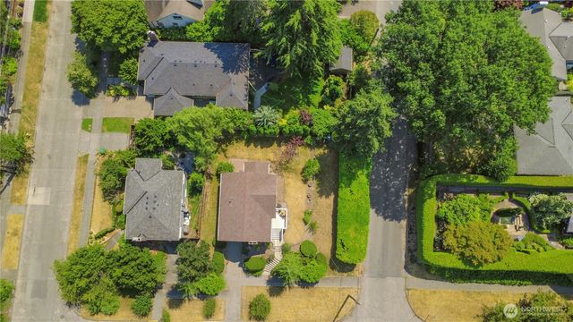 3909 SW Stevens Street, Seattle, WA 98116