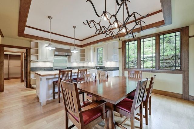 307 Laurel Valley RD, West Lake Hills, TX 78746