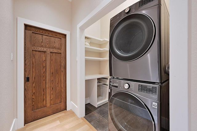 307 Laurel Valley RD, West Lake Hills, TX 78746