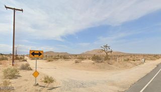 20000 E Avenue J 6, Lancaster, CA 93535