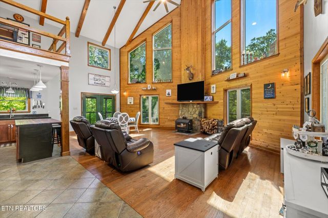 3300 Ballplay Rd, Madisonville, TN 37354