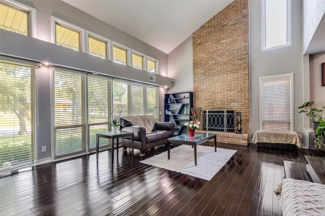 314 Santa Clara Street, Irving, TX 75062