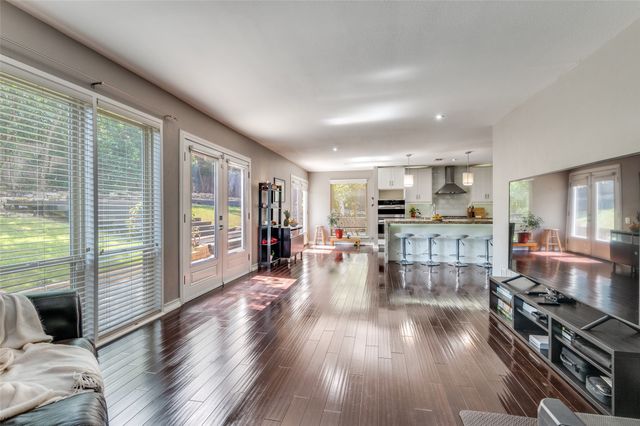314 Santa Clara Street, Irving, TX 75062