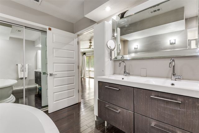 314 Santa Clara Street, Irving, TX 75062